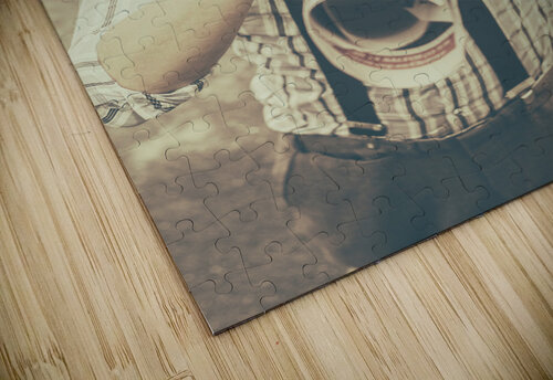 Paper boy yelling out breaking news headlines Jorgo puzzle