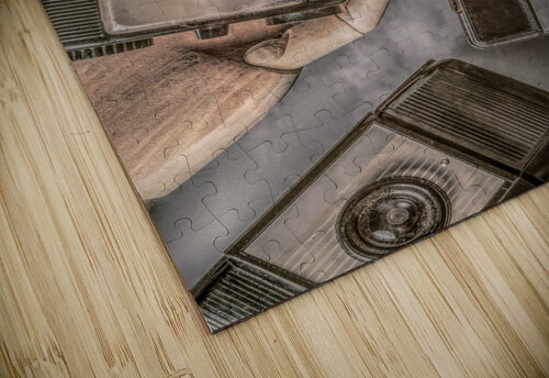 Poised  Jorgo puzzle