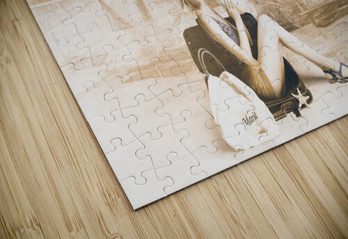 Fine art beach pinup Jorgo puzzle