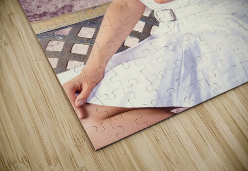 Beautiful retro fashion girl. australian landscape Jorgo puzzle