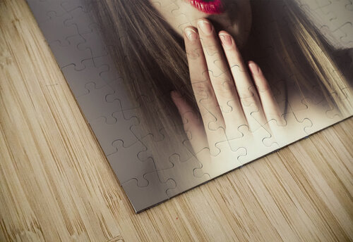 Surprised pinup girl in retro fashion makeup Jorgo puzzle