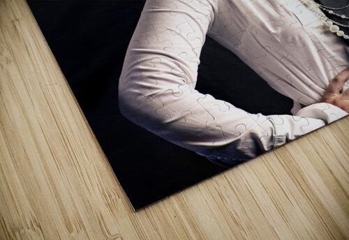 Performer In The Spotlight Jorgo puzzle