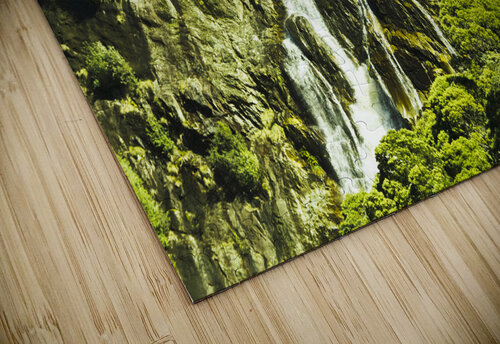 Cascading falls Jorgo puzzle