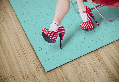 Glamour pin-up girl. Retro summer fashion Jorgo puzzle