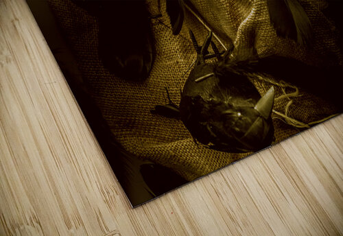 Burlap and feather Jorgo puzzle