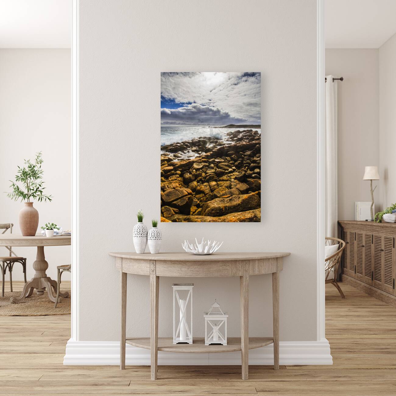 Where distant waves break Reproduction