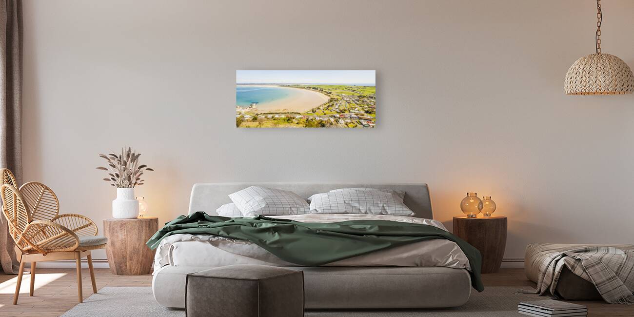 Oceanic harbour town Reproduction