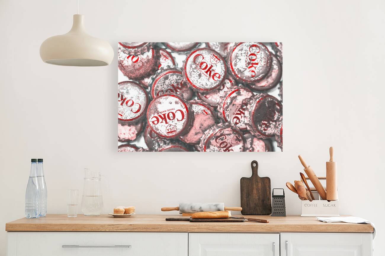 Iconic red Reproduction