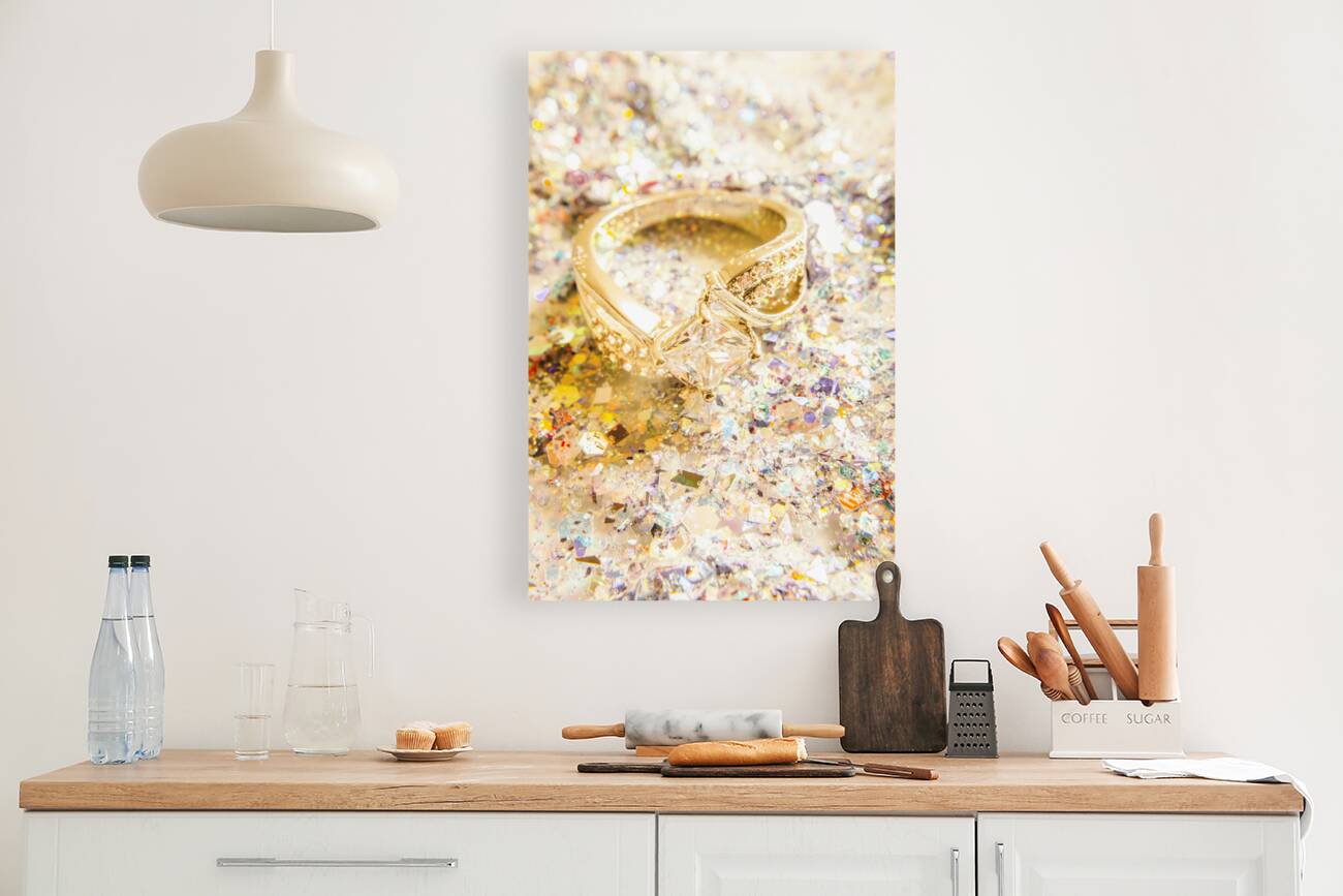 Gems and glitter Reproduction