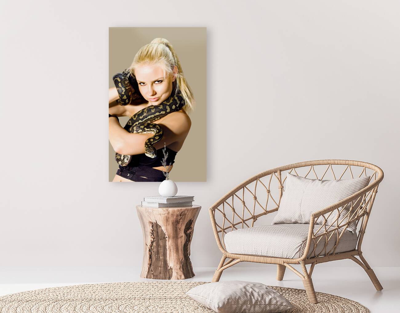 Danger woman Reproduction