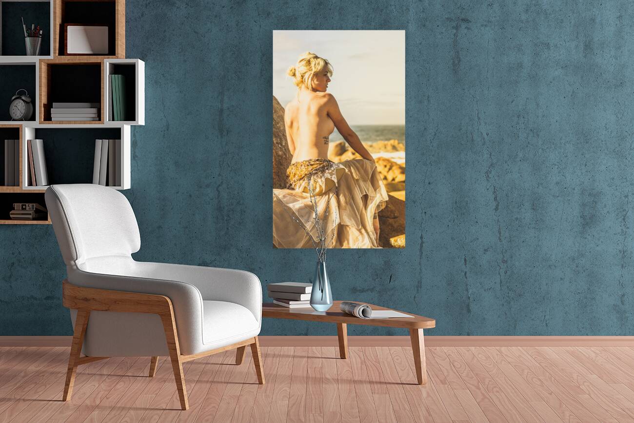 Bare elegance Reproduction