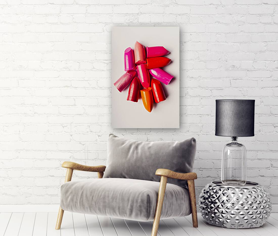 The makeup breakup Reproduction