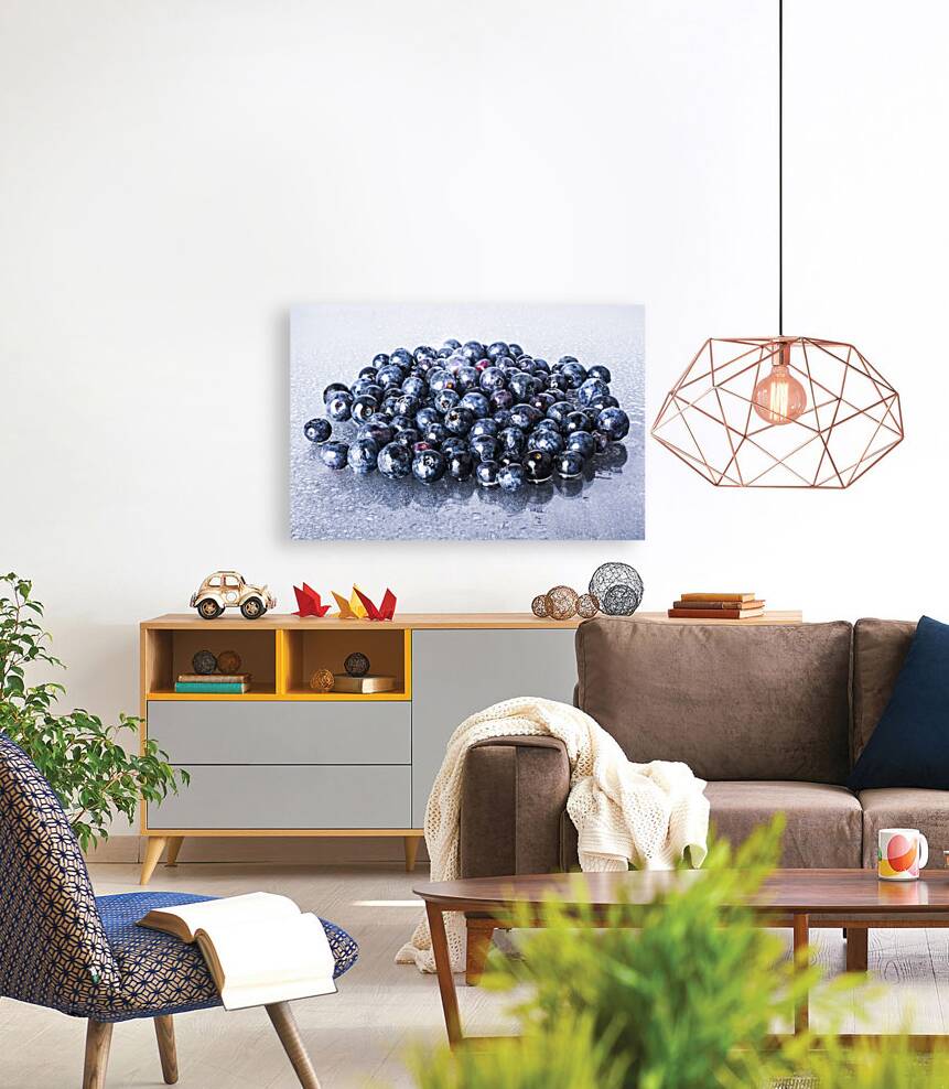 Blueberry bunch Reproduction