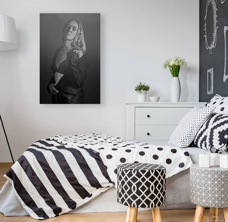 Fashion And Atmosphere Reproduction