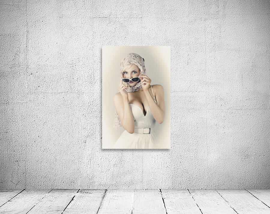 Retro Pin-up Girl In Classic Fashion Style Wall Preview