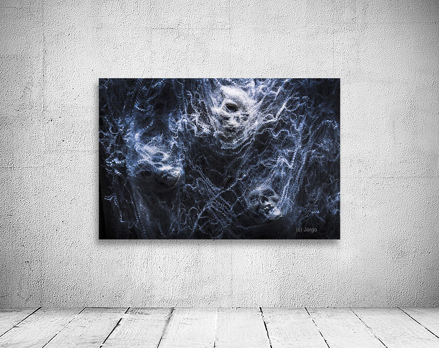 Skulls tangled in fear Wall Preview