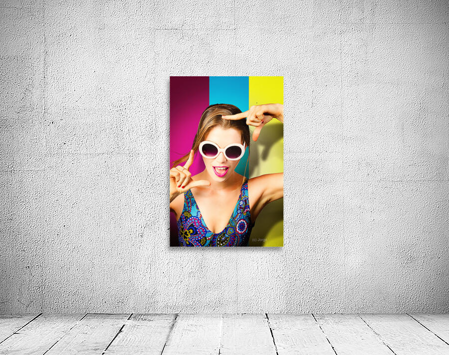 Nail polish pin-up girls Wall Preview