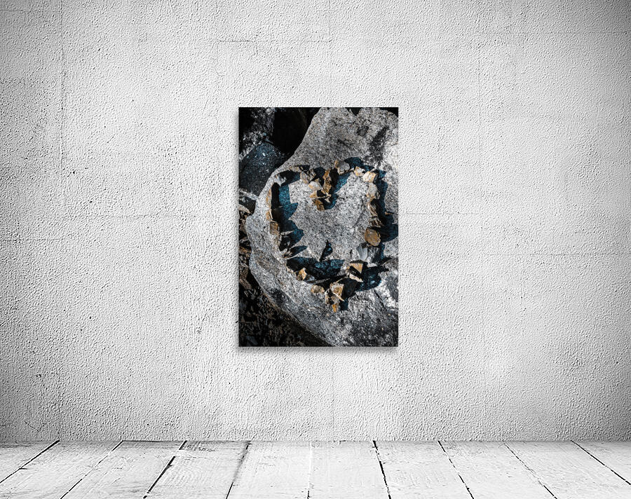 Heart of stone Wall Preview