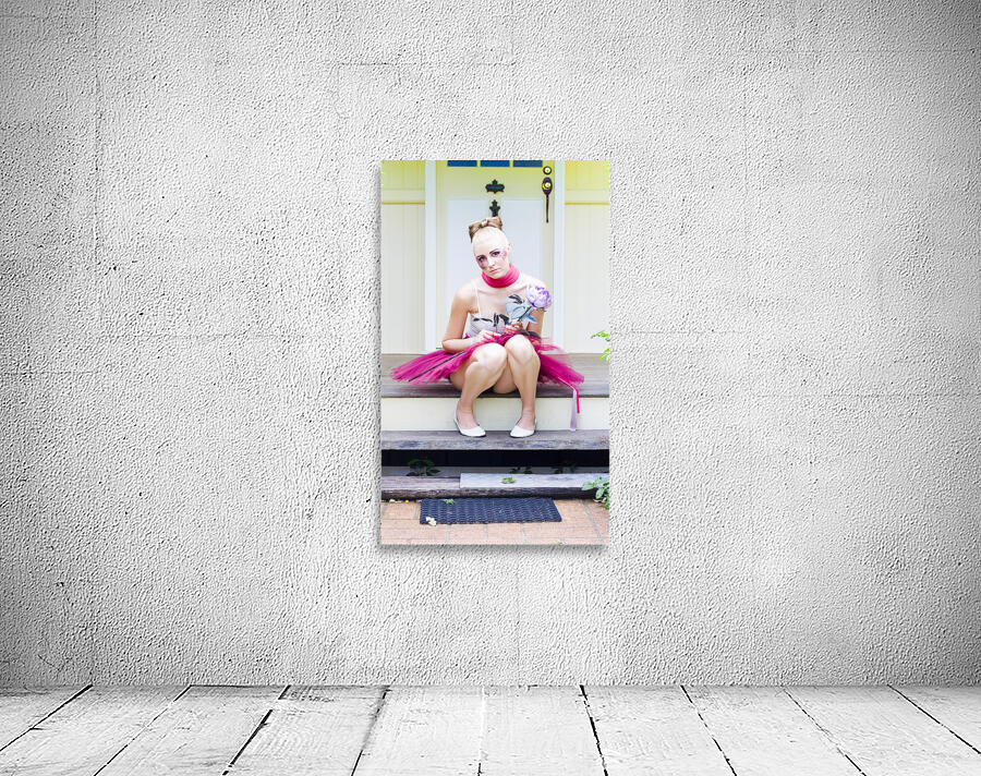 Broken Heart Wall Preview