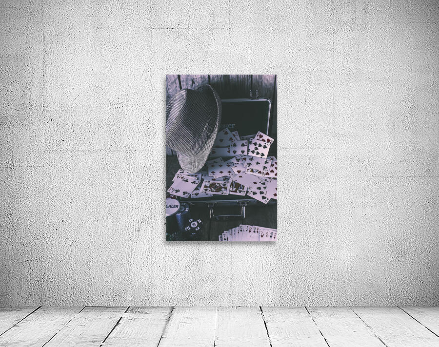 Case of a gambling pro  Wall Preview