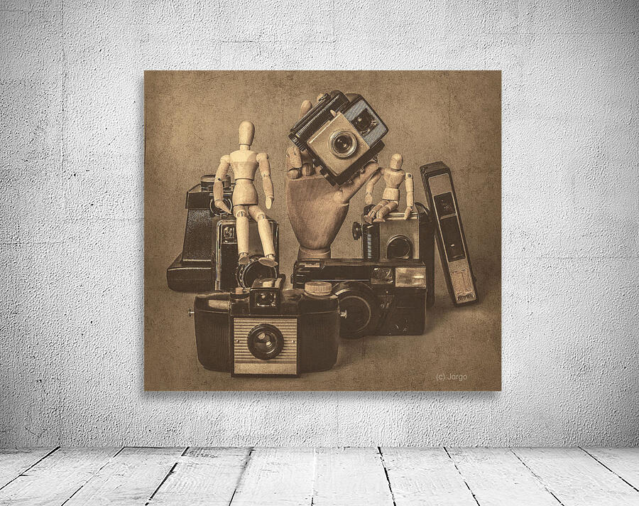 Artiques Wall Preview