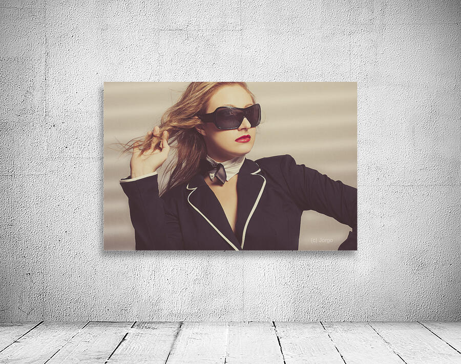 Luxury fashion girl in exclusive sunglasses Wall Preview