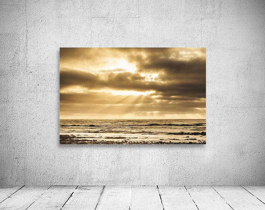 Late day rays Wall Preview