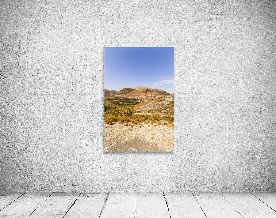 Majestic arid peaks Wall Preview