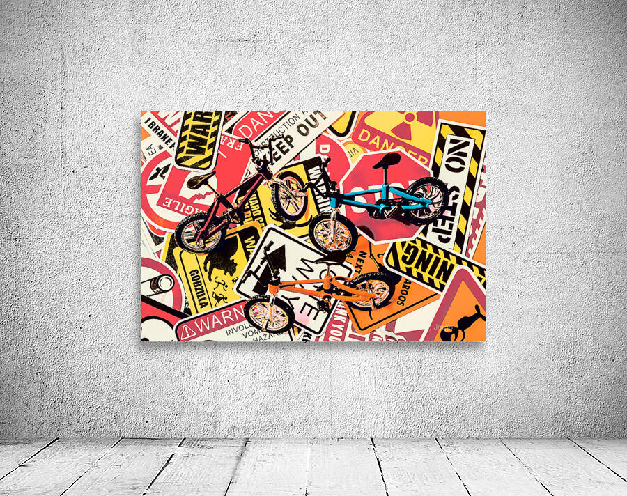 City cycle avenue Wall Preview