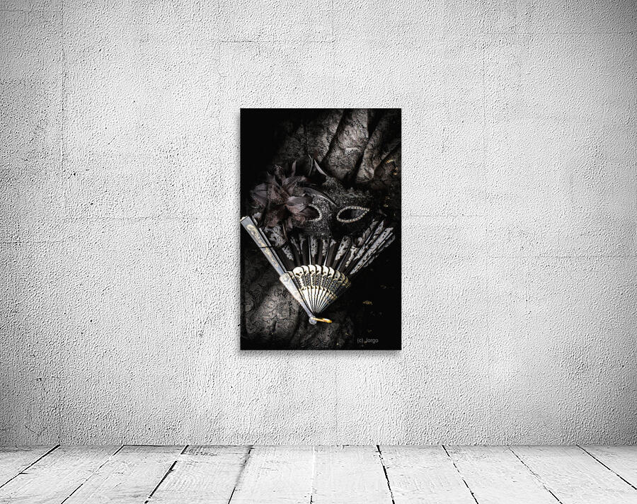 In fashion of mystery and elegance Wall Preview