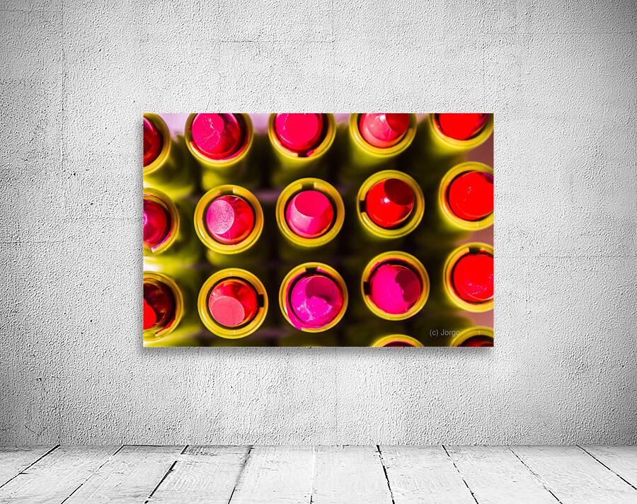 Makeup Symmetry Wall Preview