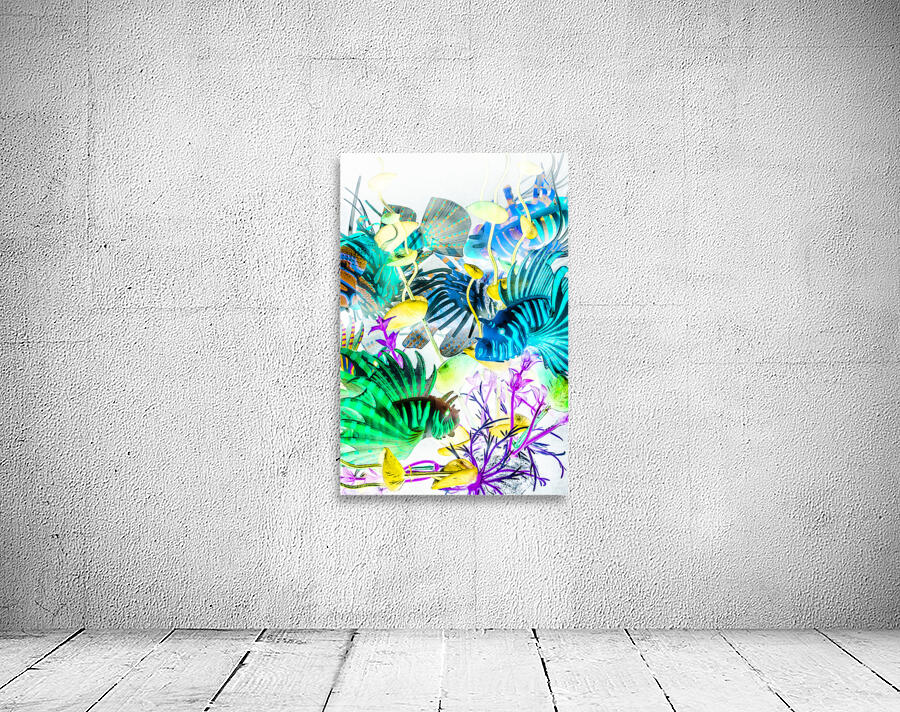 Under waters deep Wall Preview