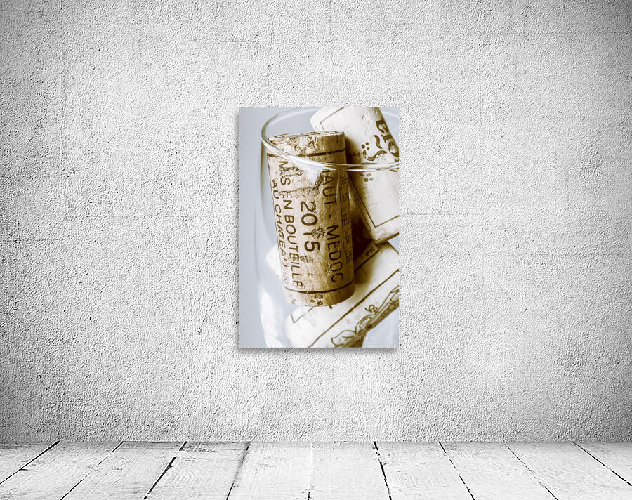 Fine wine glass Wall Preview