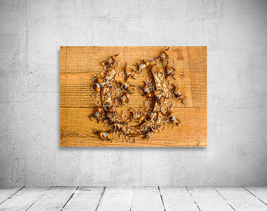 Around horseshoe track Wall Preview