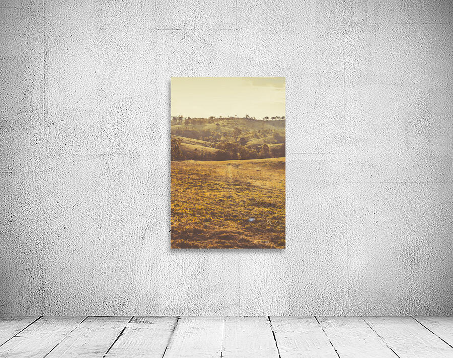 Rolling Hill Antiquity Wall Preview