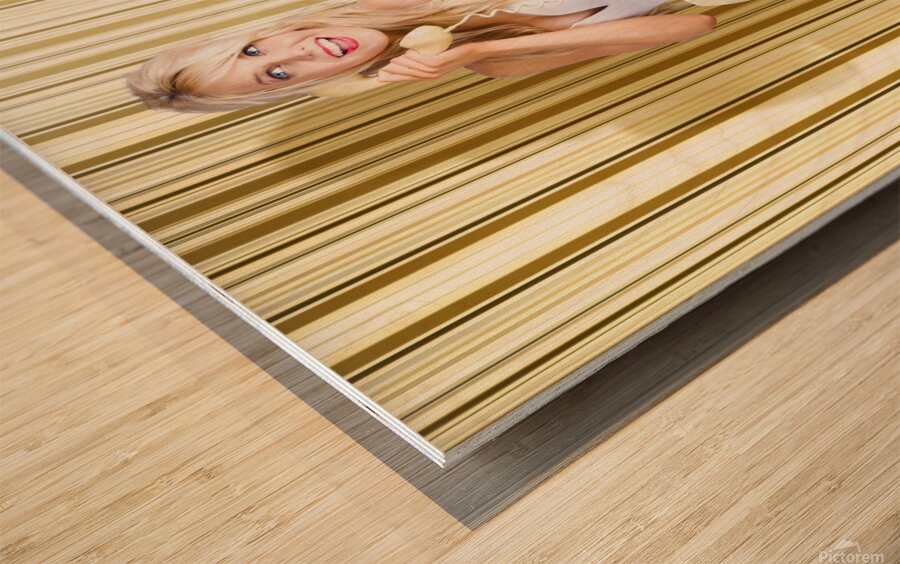 1950s girl gossiping in old fashion style Wood print