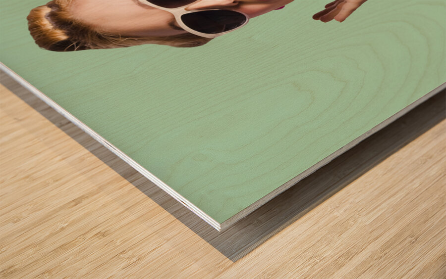 Pinup shouting out loud Wood print