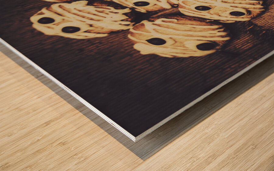 Fright night party baking Wood print