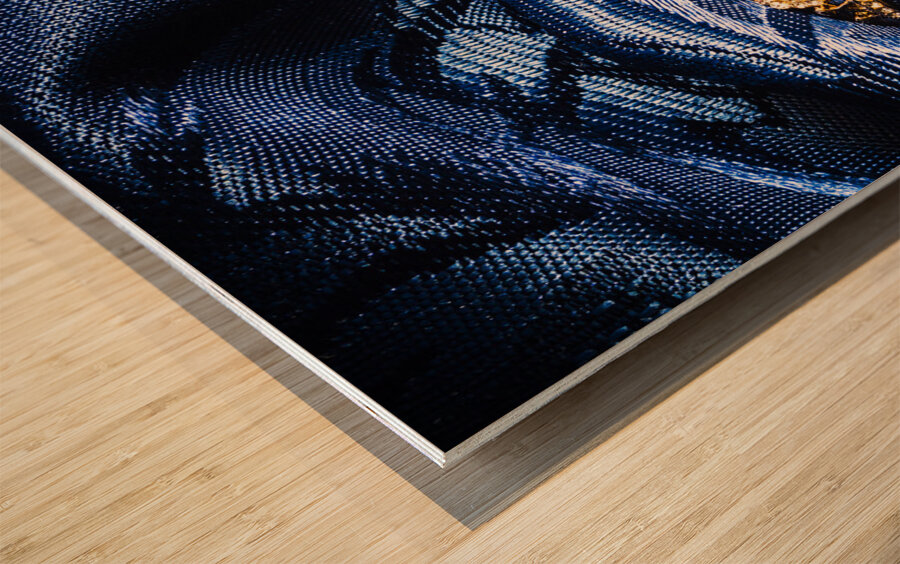 Royal blue couple Wood print