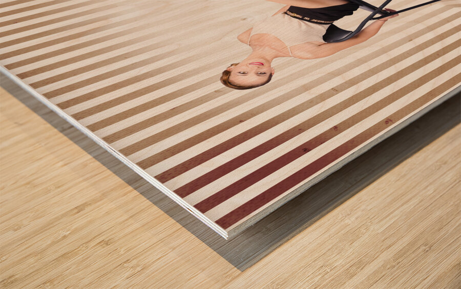 Stylish Brunette Pinup Woman In Vintage Interior Wood print