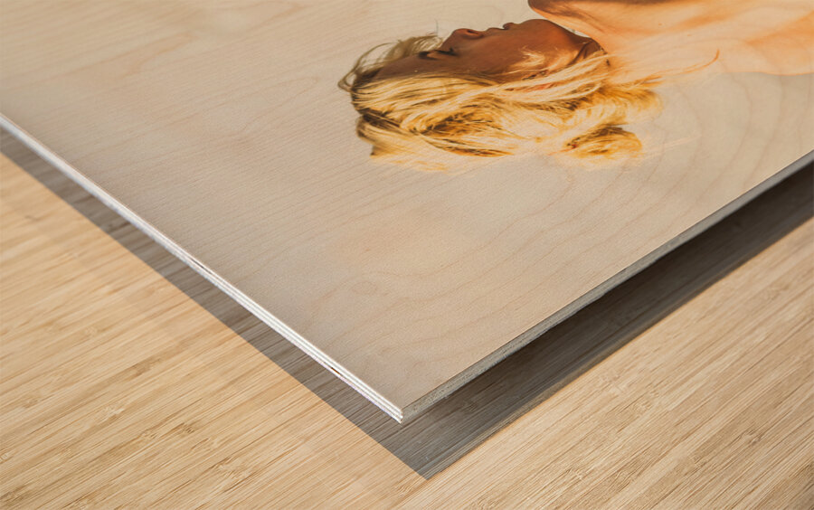 Bare elegance Wood print