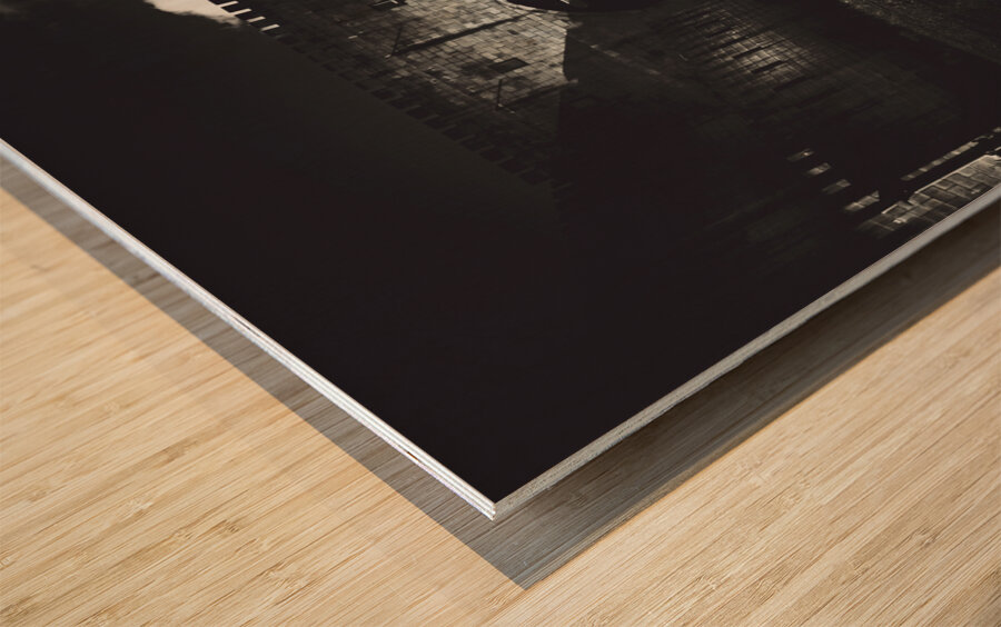 Queen of the dark monarch Wood print