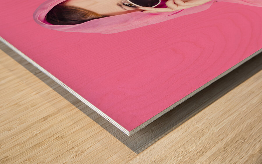 Classic retro woman wearing pinup fashion Wood print