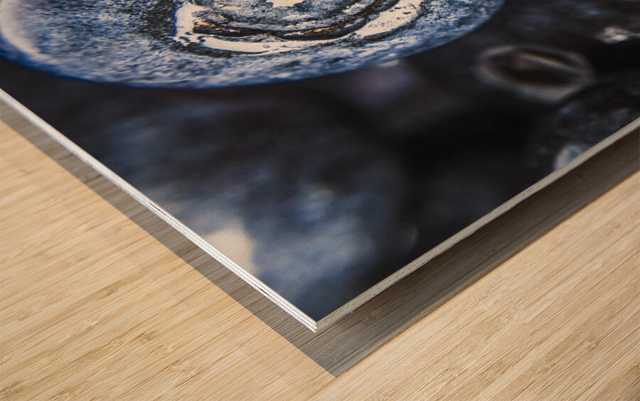 Berry detailed Wood print