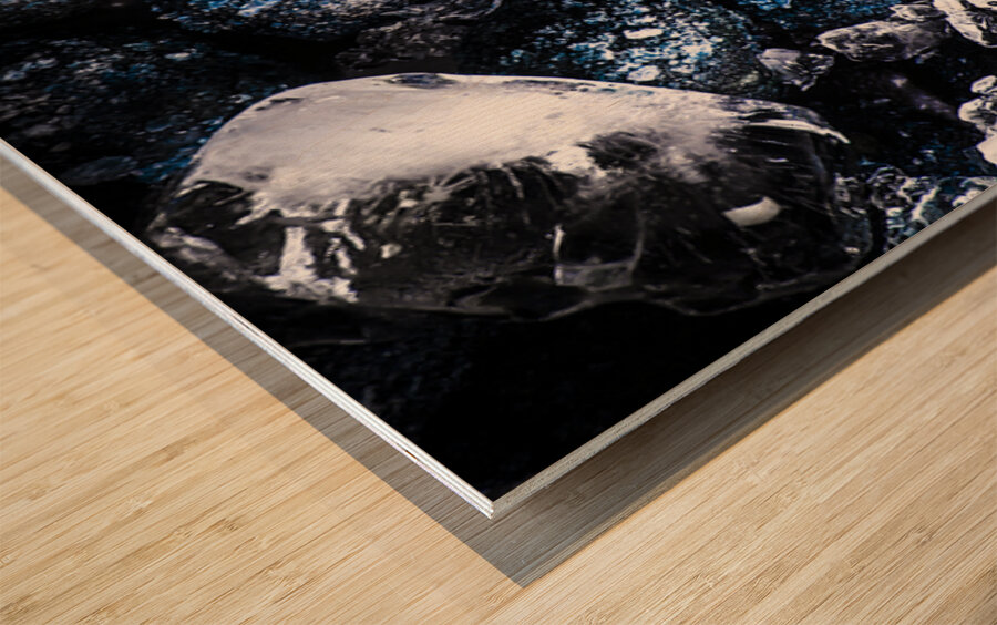 Drinks In Detail Wood print