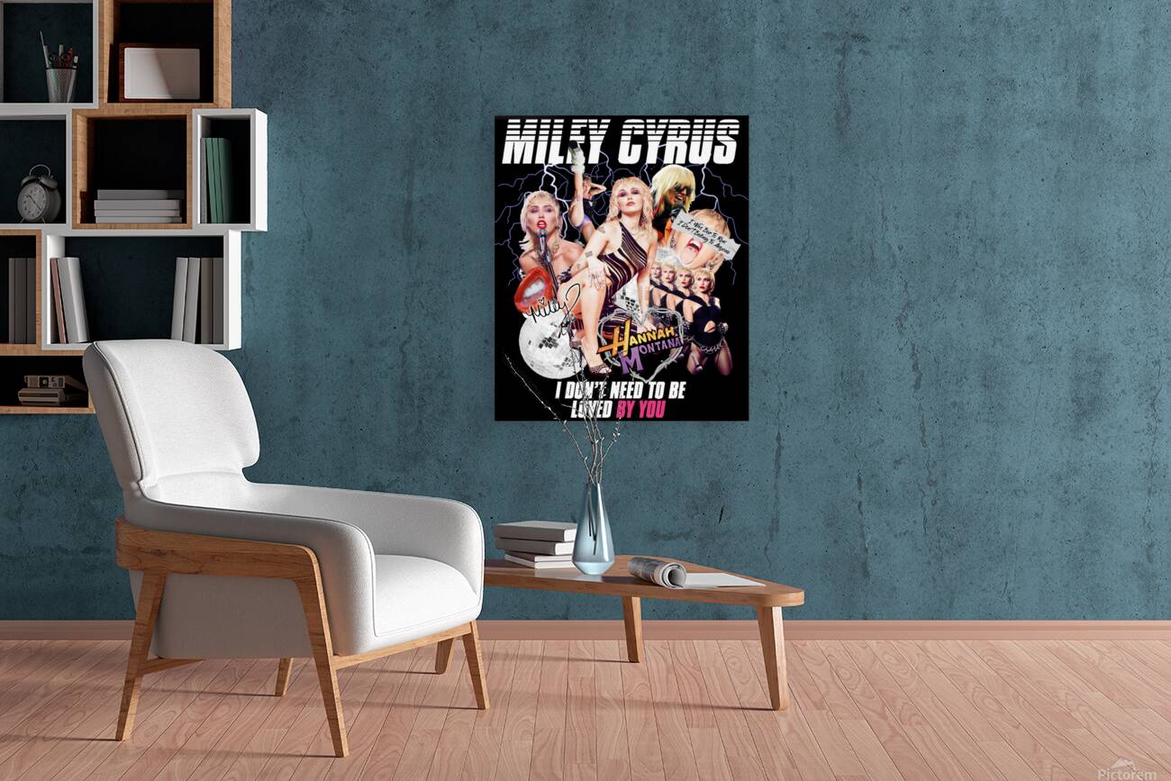 Miley Cyrus 4 Reproduction