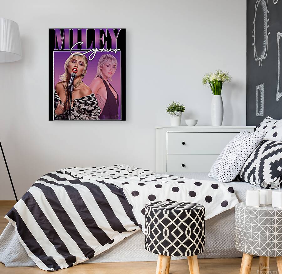Miley Cyrus 37 Reproduction