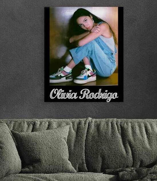 Olivia Rodrigo 26 by KhoaNguyen