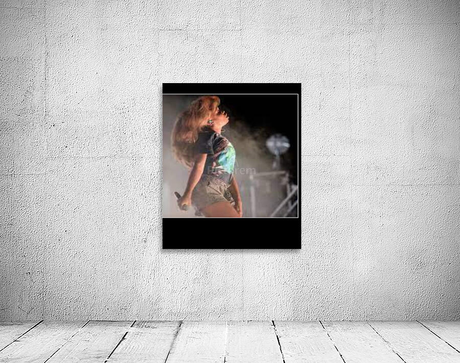 SZA 30 Wall Preview