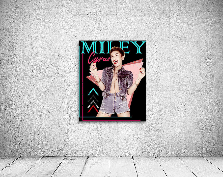 Miley Cyrus 30 Wall Preview
